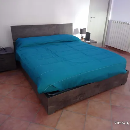 Per Uso Turistico Falcocchio Massimo Apartment *